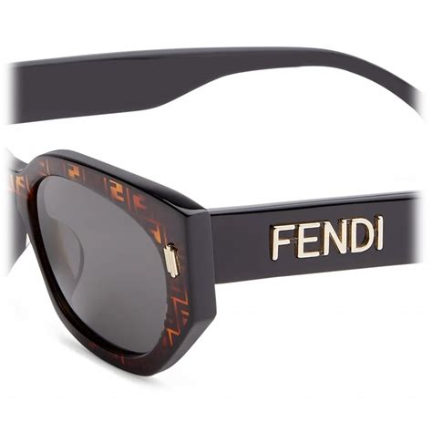 occhiali fendi 2011